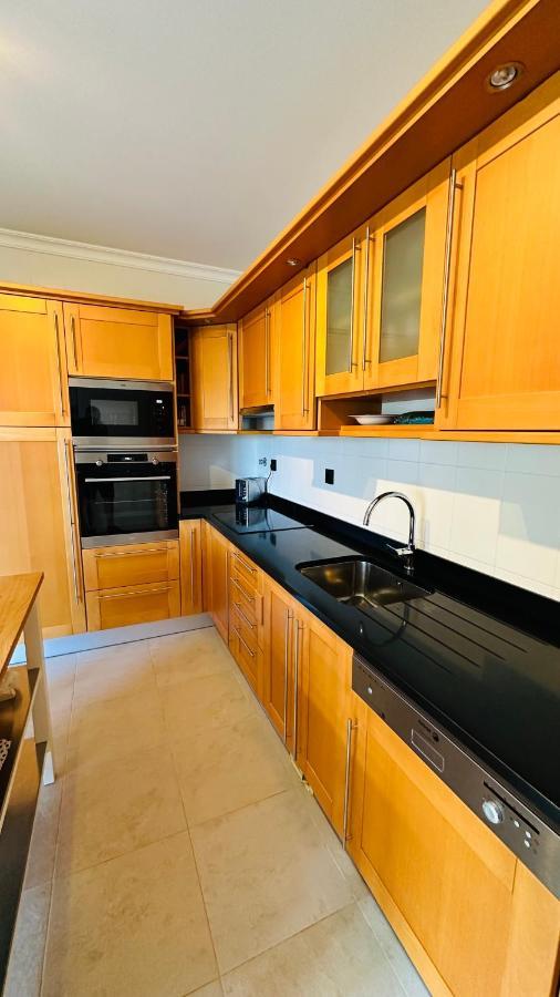 Amazing 2 Bedroom Apartment Near Beach With Pool Lagos Exterior foto